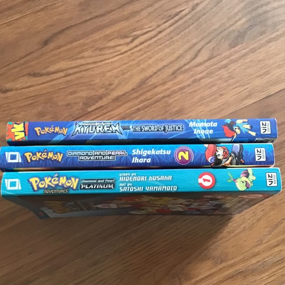 Pokémon book bundle - Picture 9 of 9